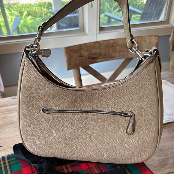 Coach Tan Shoulder Bag - Picture 2 of 9